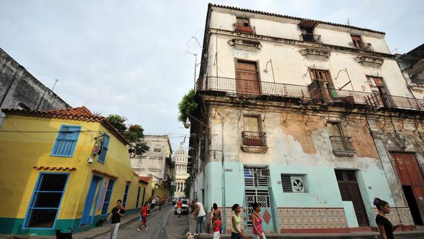 Los doctores explicaron a los familiares de Ponce de León que las lesiones cerebrales, que finalmente provocaron su muerte una semana más tarde, se debieron a «un golpe con objeto contundente»