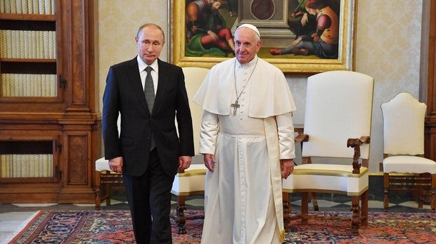 Vladimir Putin y el Papa Francisco, hoy en el Vaticano