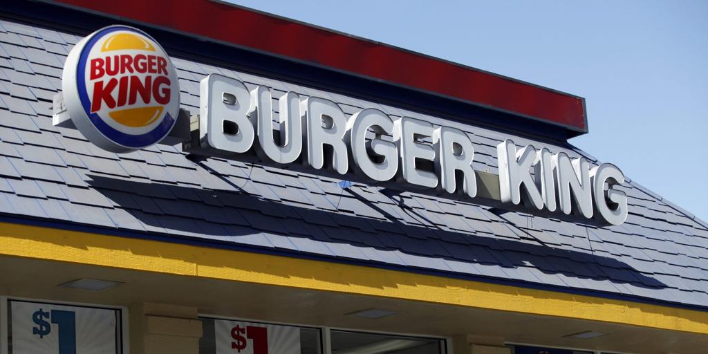 «Vete a México si quieres hablar español», asegura una clienta al encargado de un Burger King en Florida