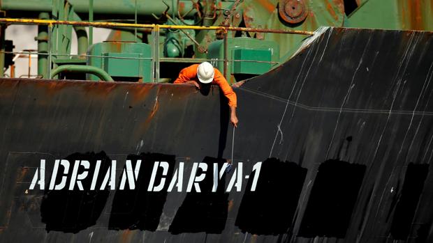 El petrolero iraní Adrian Darya