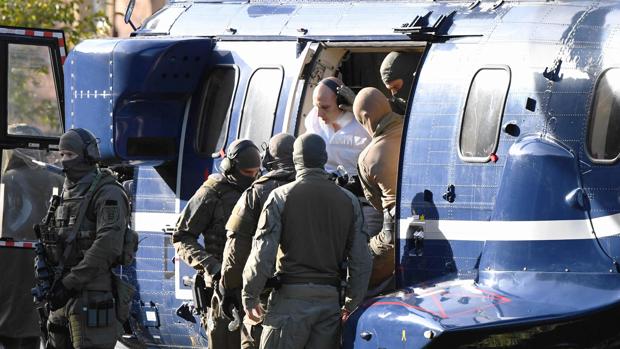 Stefan Balliet, trasladado hoy en helicóptero por la policía