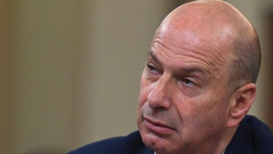 El embajador ante la UE reconoce el «quid pro quo» con Ucrania y que actuó bajo «orden expresa» de Trump