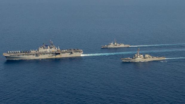China expulsa a un buque de guerra estadounidense por «traspaso ilegal» en el Mar del Sur