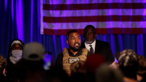 Kanye West arranca su campaña a la presidencia y propone dar un millón dólares a quien tenga bebé