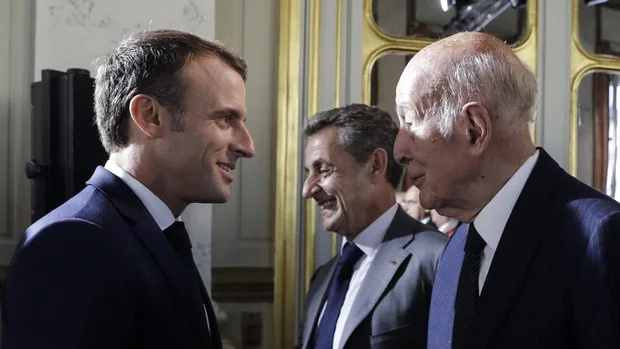Macron rinde homenaje nacional a Giscard