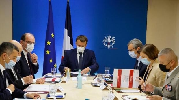 Macron convoca un consejo de defensa «excepcional» ante el posible espionaje de Pegasus