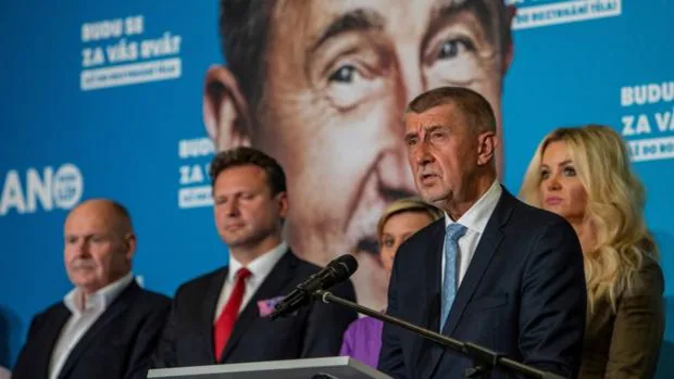 El primer ministro checo, el magnate Babis, se reunirá con el presidente tras su derrota electoral