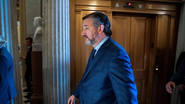 La embajadora de Biden en España, bloqueada por una batalla en el Capitolio