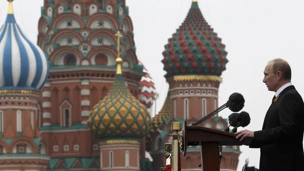 Putin usa el recuerdo de la Segunda Guerra Mundial como arma de propaganda