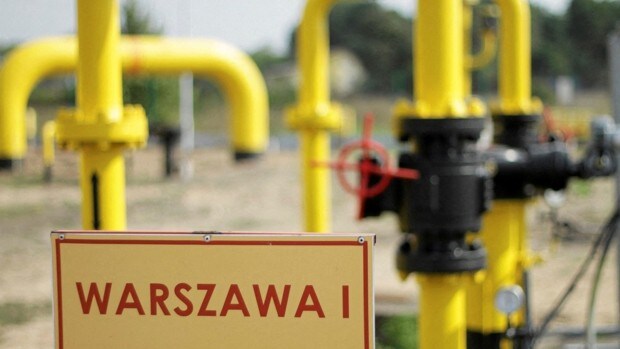 Russia cuts natural gas supply to Poland for not paying in rubles