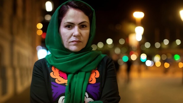Fawzia Koofi: «Si la mujer no usa burka, el varón de la familia es castigado»