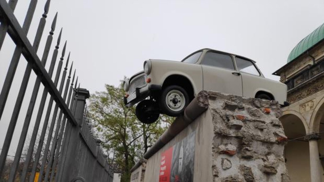 Trabant El Coche Que Cruzo El Muro De Berlin