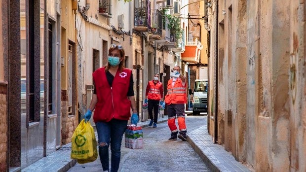 Aquona colabora con Cruz Roja para proteger a los más vulnerables