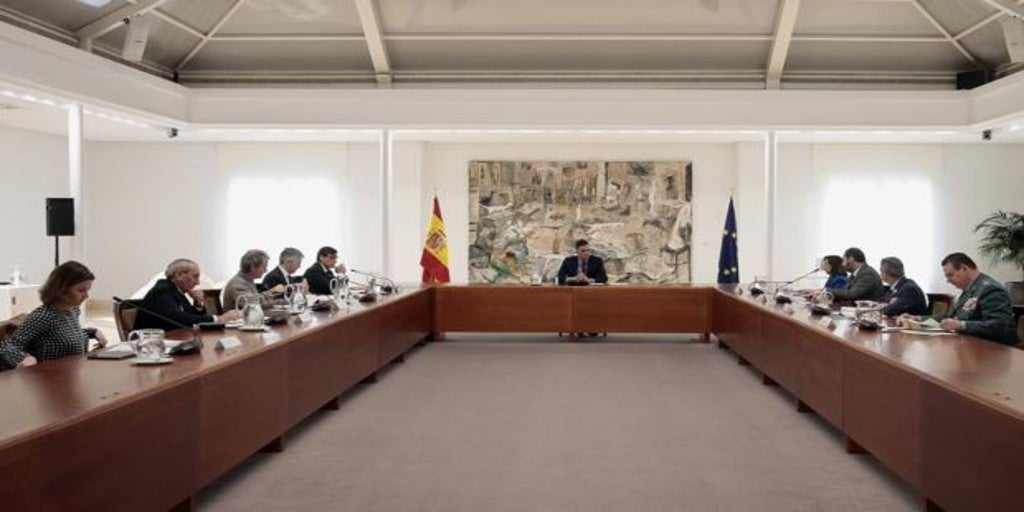 Un Gobierno a la espera de su crisis