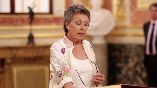 Rosa María Mateo toma posesión de su cargo