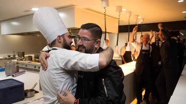 Dani García, celebrando su tercera estrella Michelin
