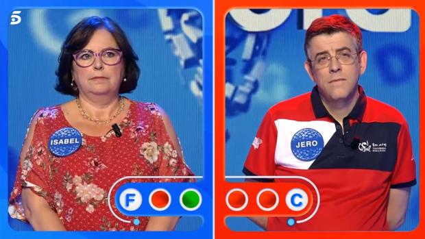 Jero, frente a Isabel, en «Pasapalabra»
