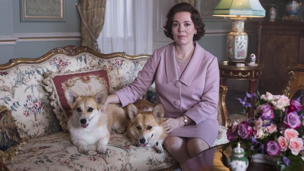 Olivia Colman interpreta a Isabel II en la nueva temporada de «The Crown»
