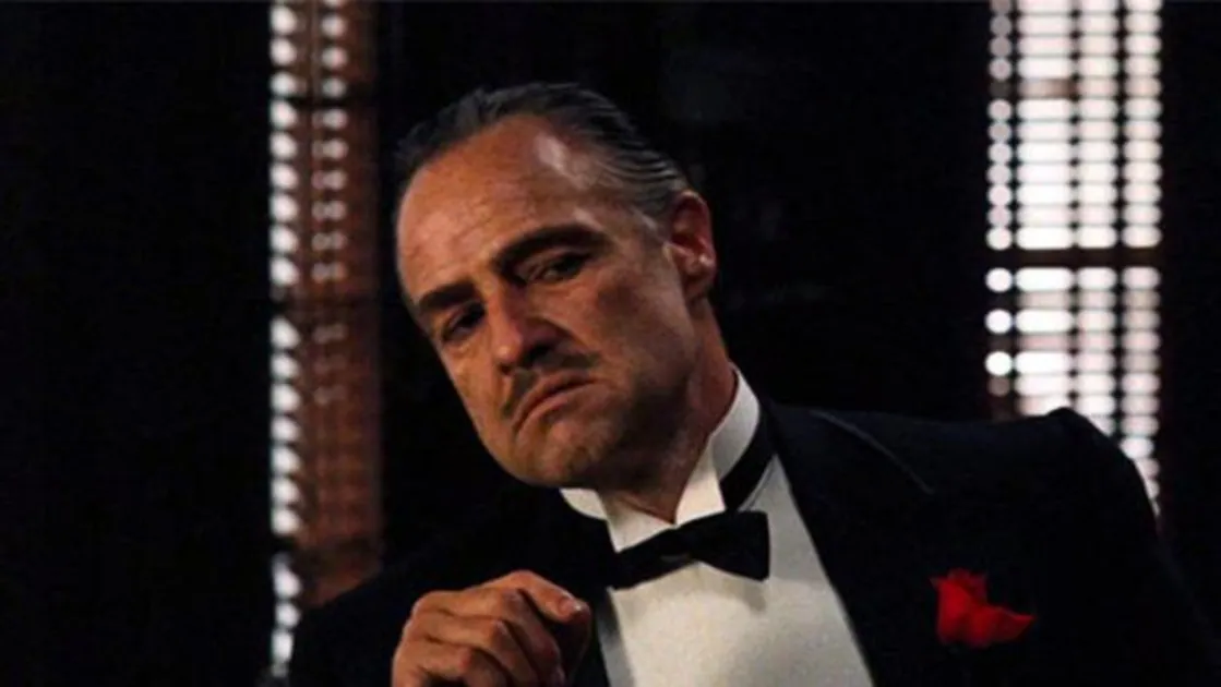 La amenaza de Marlon Brando para ser Vito Corleone en «El Padrino»