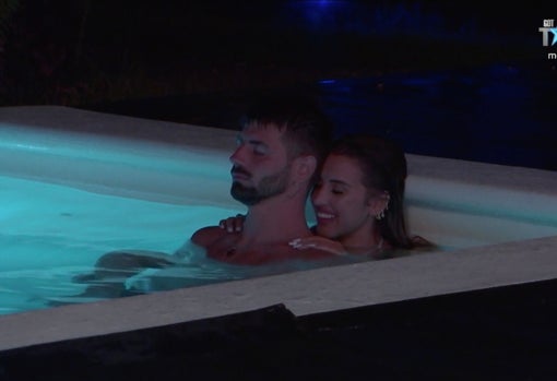 Marina acecha a «El Lobo»