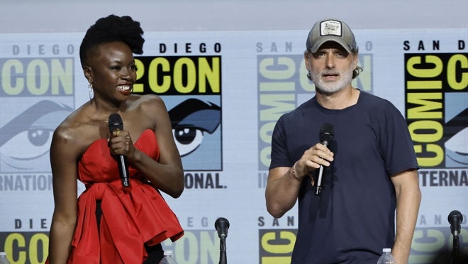 Danai Gurira y Andrew Lincoln aparecieron por sorpresa en San Diego