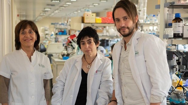 Anna Novials, Carlos Castaño y Marcelina Párrizas.