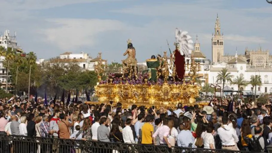 ¿Cuánto Cuesta Hacer Un Paso De Semana Santa?