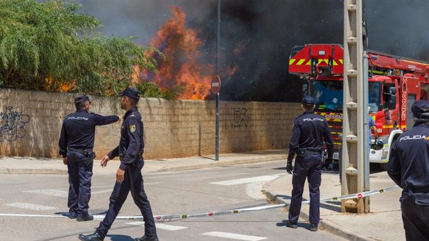 Incendio del edificio «okupado» en Ibiza