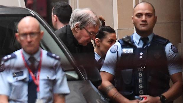 El cardenal George Pell, a su llegada al tribunal