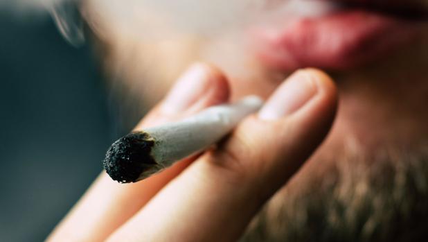 Porro de marihuana