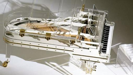 Piano de cristal, el más caro del mundo