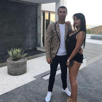 La excéntrica colección de zapatillas de Cristiano Ronaldo