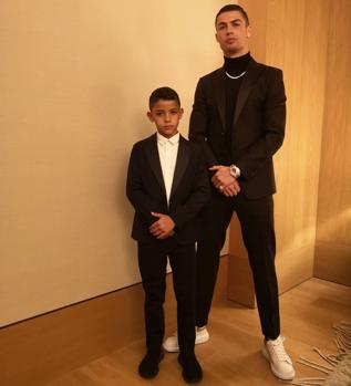 La excéntrica colección de zapatillas de Cristiano Ronaldo