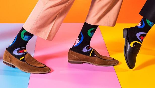 Manual de uso de los calcetines con dibujos