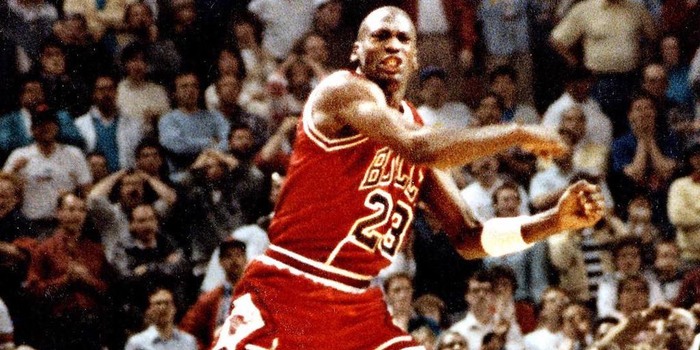 La subasta de unas zapatillas de Michael Jordan que bate todos los récords