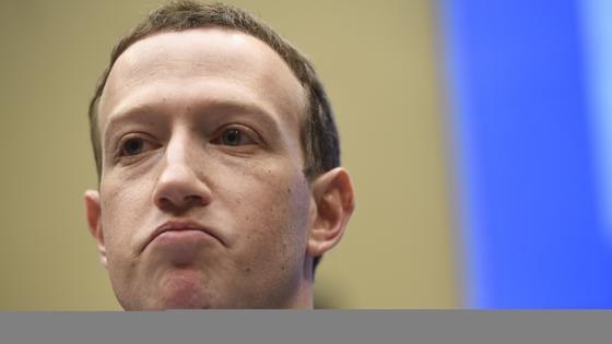 «Nosotros recabamos información por seguridad y por publicidad», ha asegurado Zuckerbergr