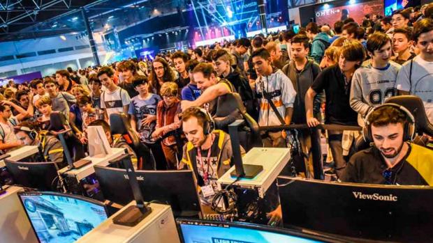 Los videojuegos dan la espalda a las mujeres