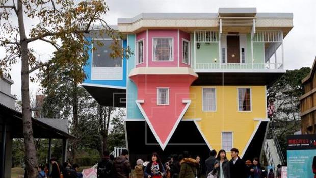 Resultado de imagen de casa del revés.