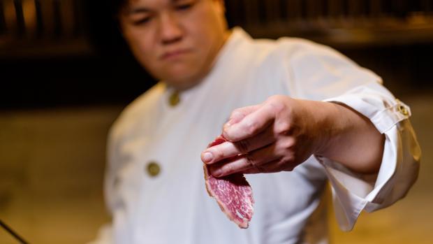 Seiji Yamamoto cree que el jamón es «un producto perfecto, diferente a todos los que conozco»