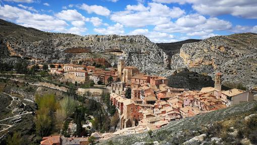 Los 20 pueblos más sorprendentes de Europa Albarracin2-kfGB--510x287@abc