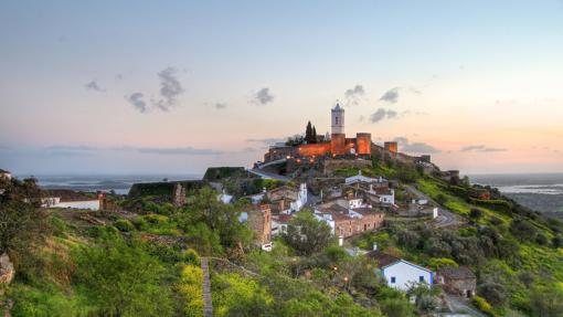 Los 20 pueblos más sorprendentes de Europa Monsaraz-Portugal1-kfGB--510x287@abc